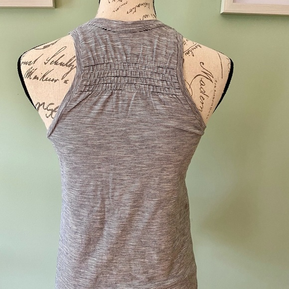 Women's Ann Taylor LOFT Striped Sleeveless Top Size XXSP - Picture 3 of 7